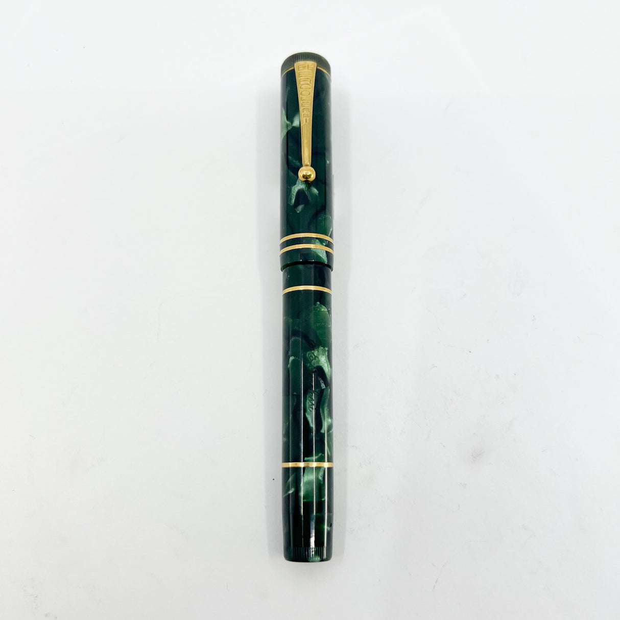 Parker Duofold Centennial (Largest) Marbled Blue Fountain Pen - Double Broad Oblique #91 18kt Gold Nib