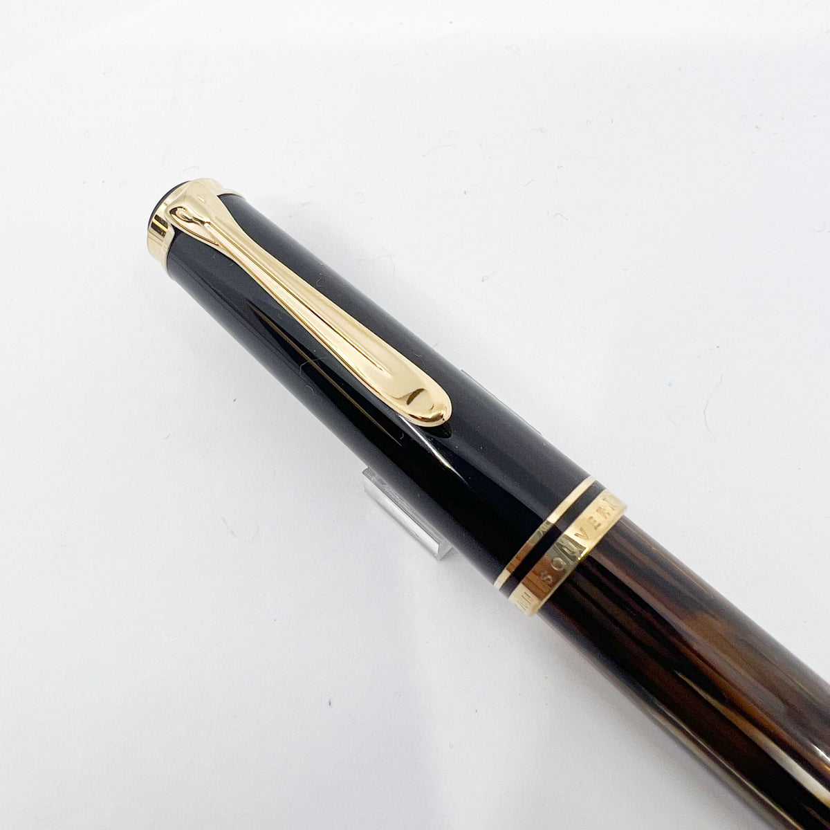Pelikan M400 Tortoise Brown Fountain Pen -  Medium Oblique 14kt Gold Nib