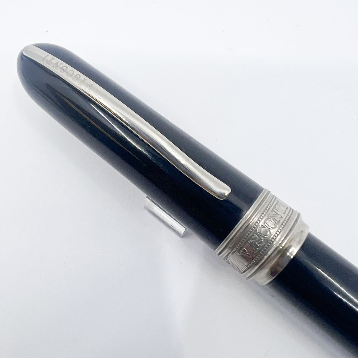 Visconti Early Van Gogh Maxi Black Fountain Pen - Large Fine 14kt Gold Nib