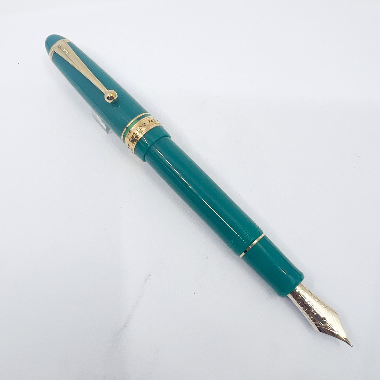 Pilot Custom 743 Verdigris Fountain Pen - Medium #15 14kt Gold Nib