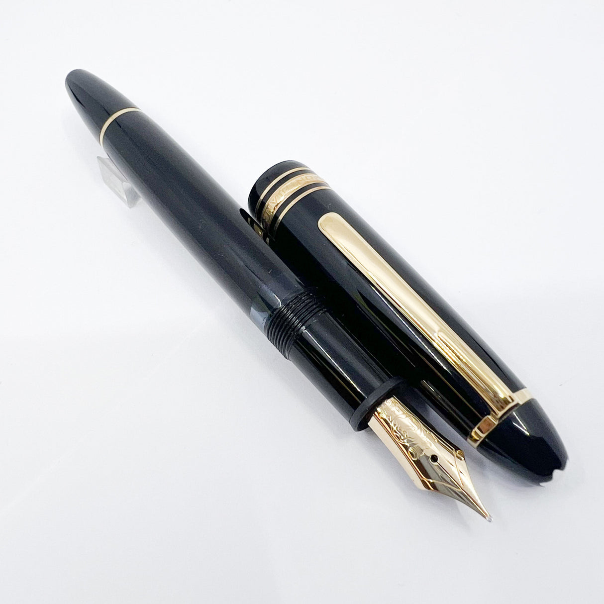 Montblanc Meisterstuck Black Resin #146 LeGrand Fountain Pen  - Fine 14kt  Gold Nib