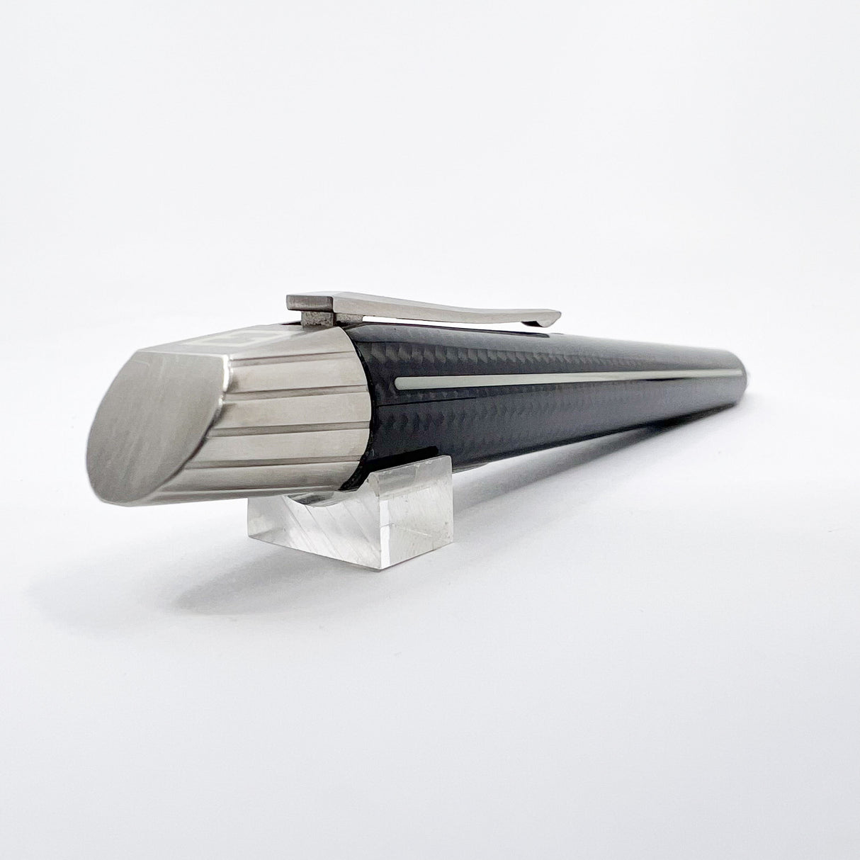 Edelberg (Swiss)  Large Carbon Fibre Sloop Ballpoint Pen