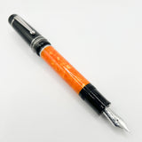 Delta - The Medium Original  DolceVita Sterling Silver Trim Fountain Pen - Medium 18kt Gold Nib