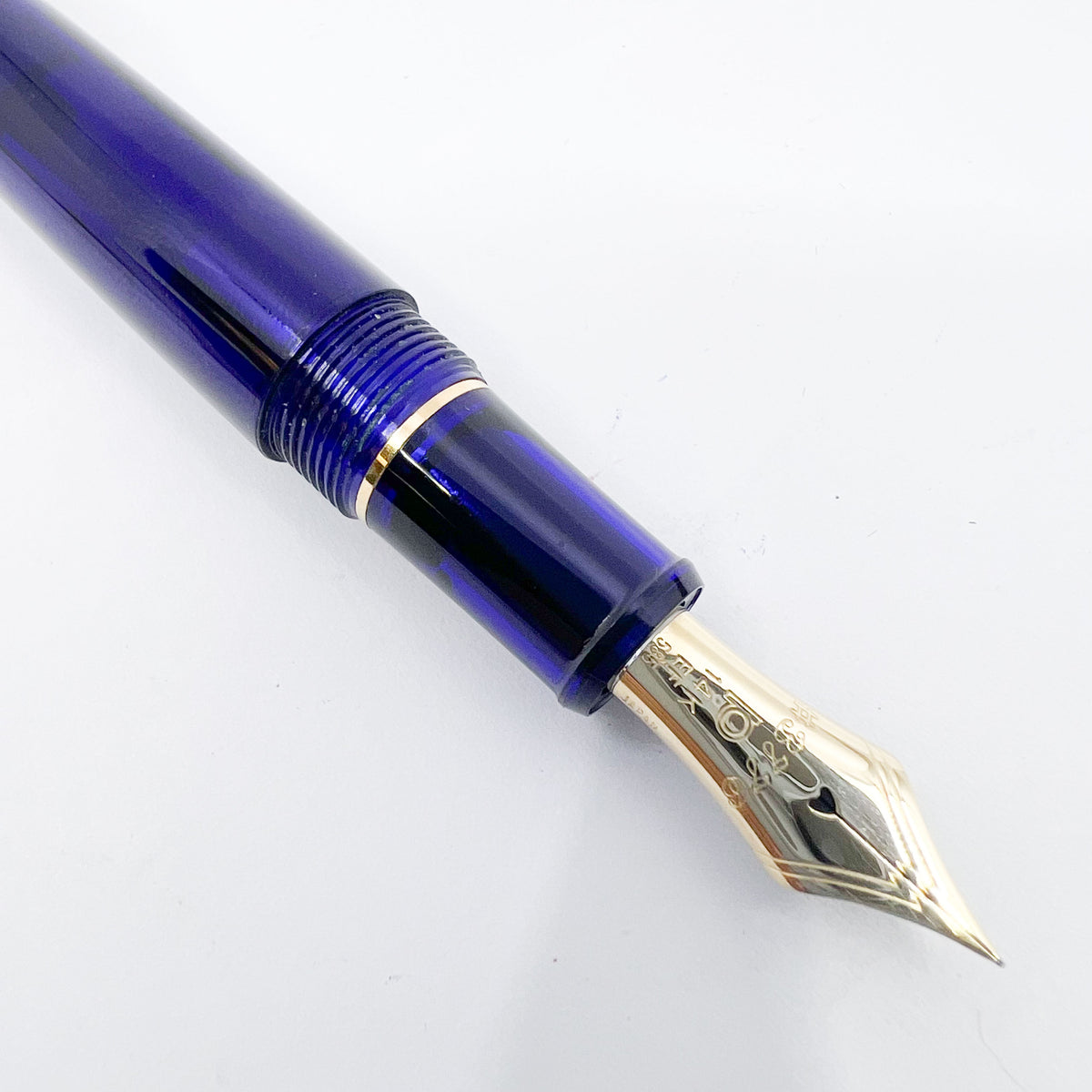 Platinum #3776 Translucent Blue Chartres Fountain Pen - Extra Fine 14kt  Gold Nib