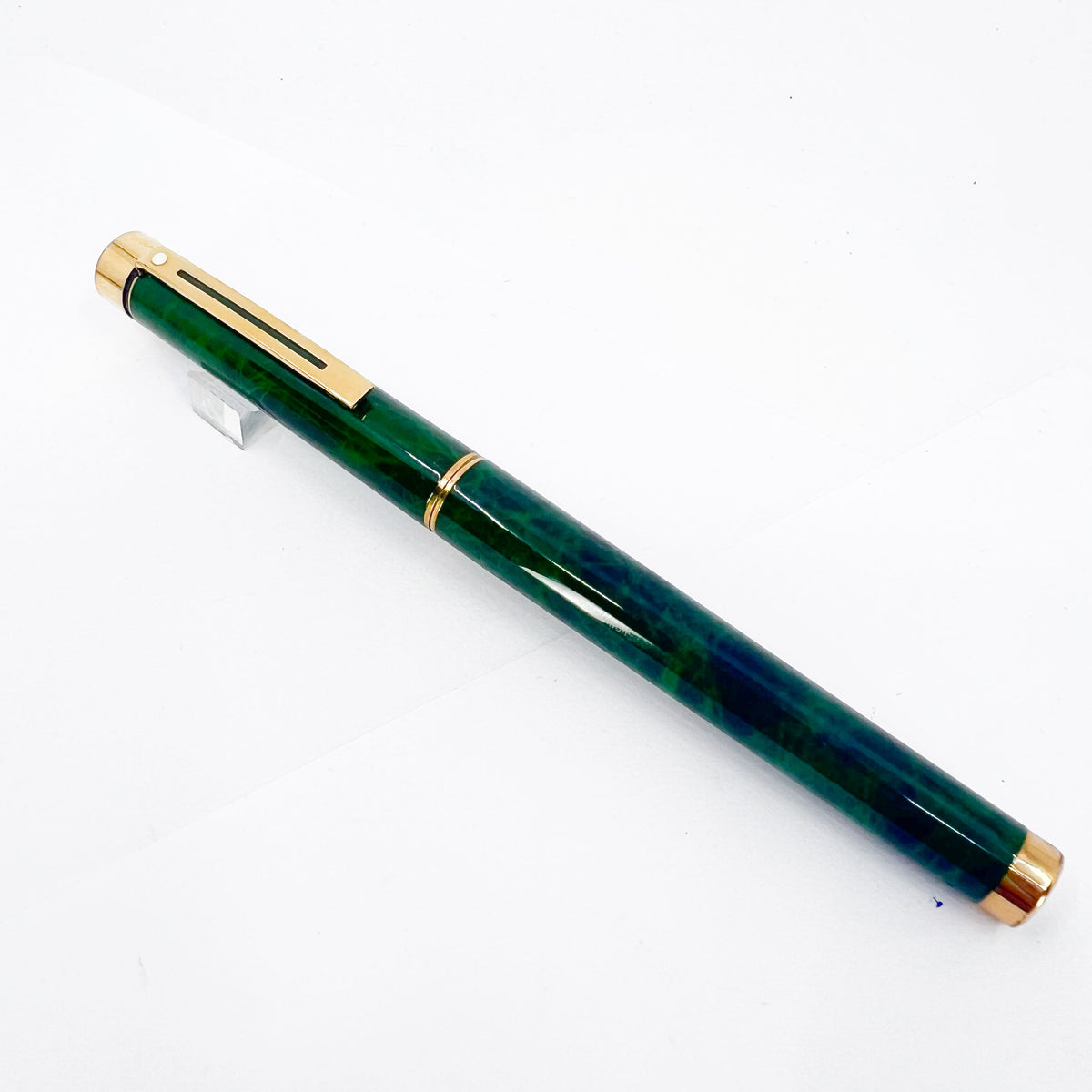 Sheaffer Full Size Targa Marbled Green Ronce Lacque Fountain Pen - Broad 14kt Gold Nib