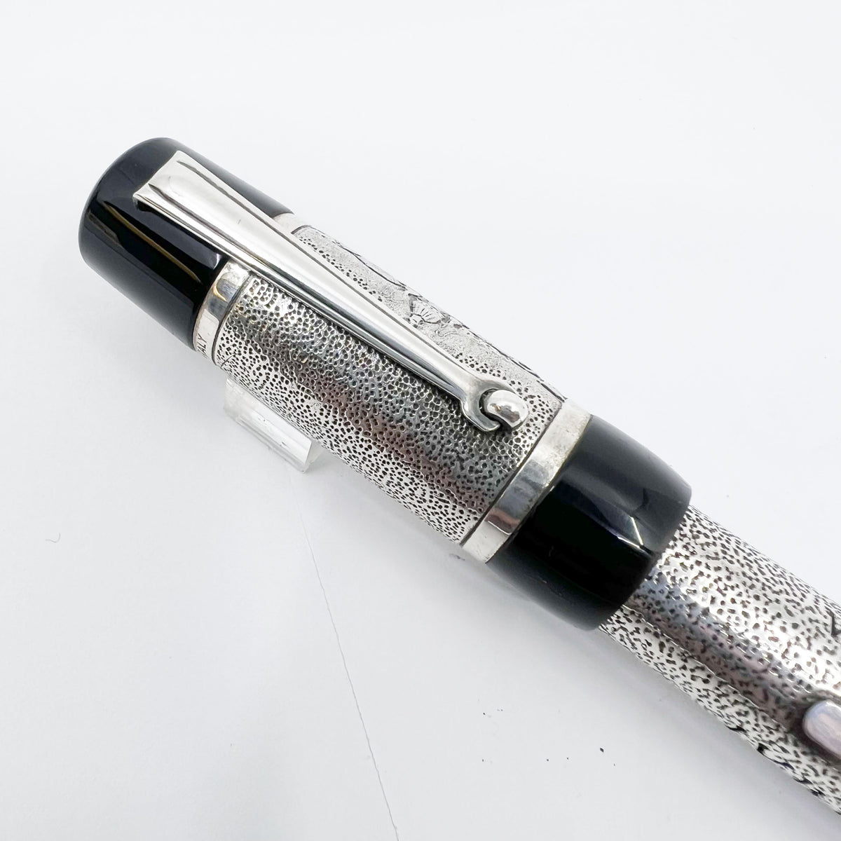 Delta Jubileum 2000 Sterling Silver Lever-Fill Limited Edition Fountain Pen - Medium 18kt Gold  Nib