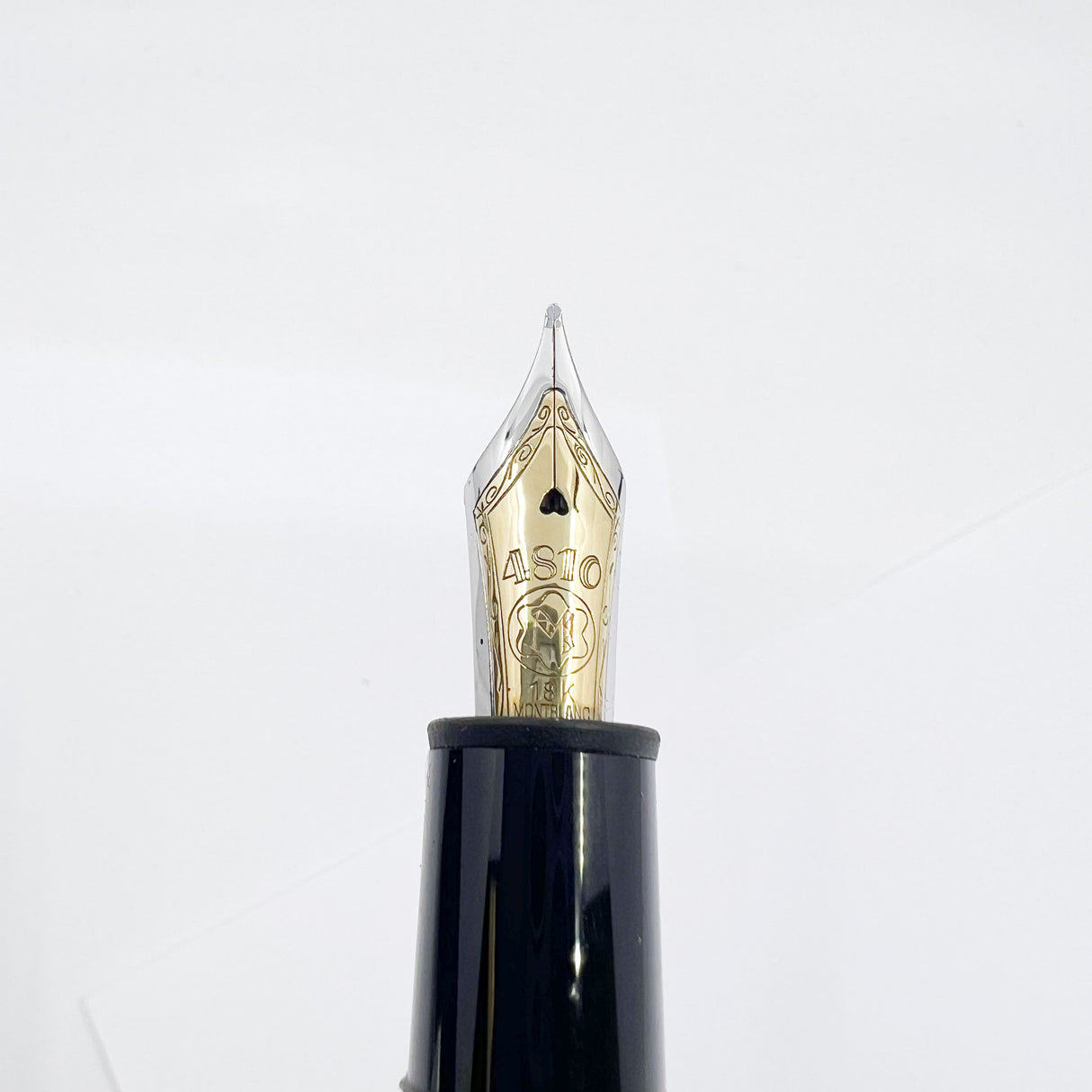 Montblanc Lorenzo de Medici Patron of the Arts Limited Edition Fountain Pen  - A GRAIL Pen!!