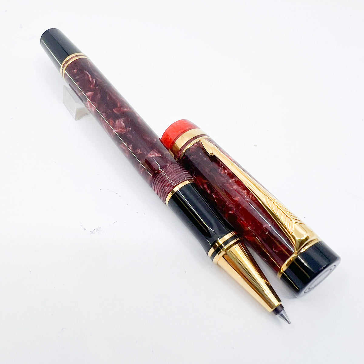 Parker Duofold Marbled Maroon Rollerball (Circa 1991)