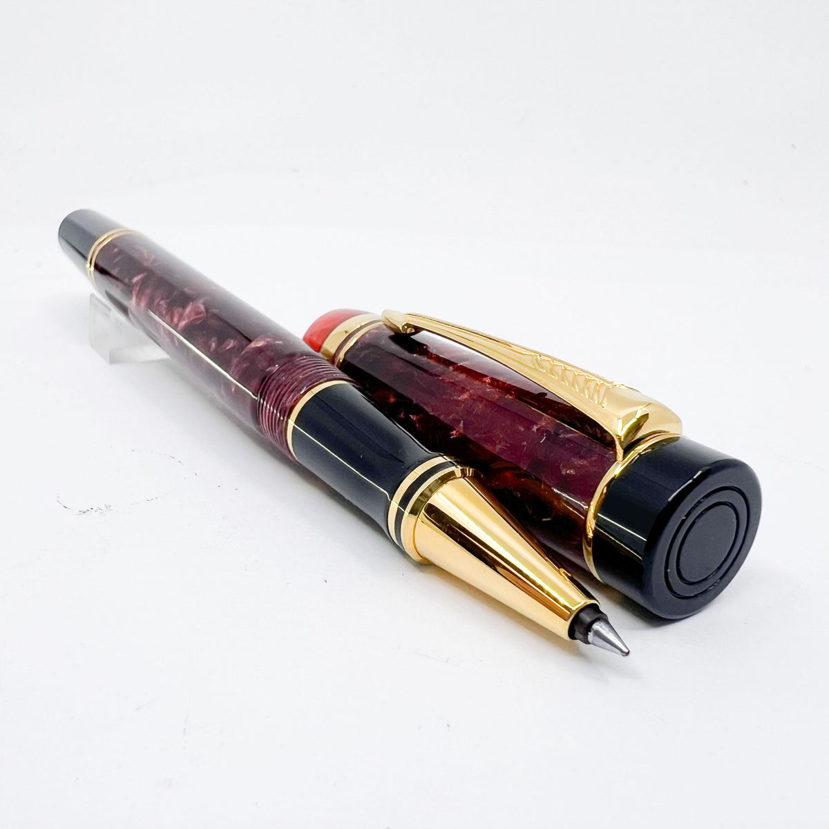 Parker Duofold Marbled Maroon Rollerball (Circa 1991)