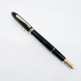 Cross Townsend Glossy Black Lacquer Fountain Pen - Extra Fine 14kt Gold Nib