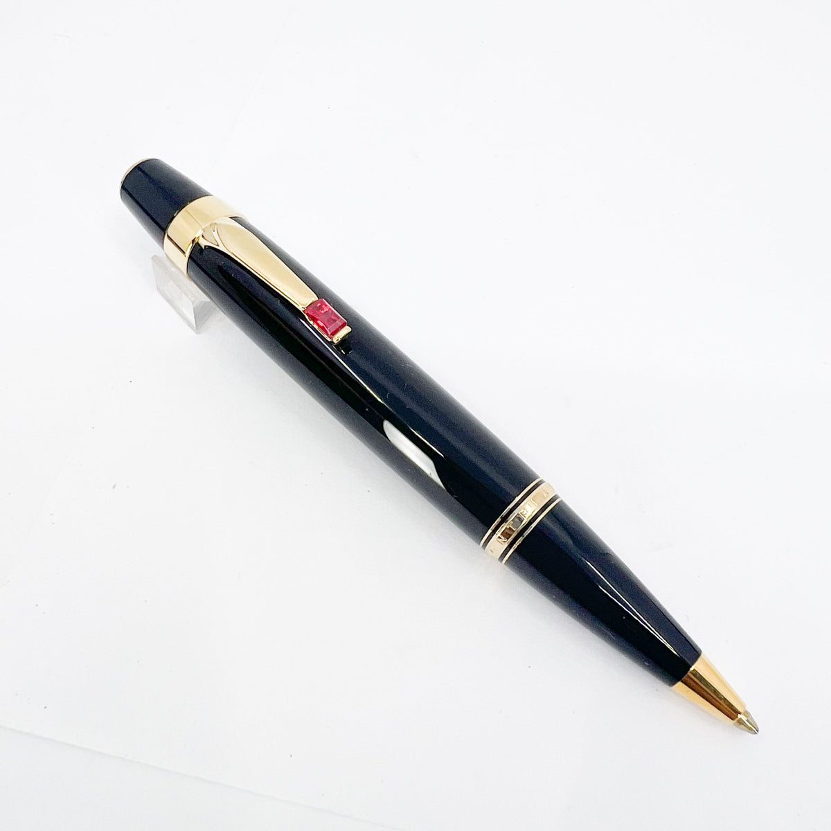Montblanc Boheme Black Resin Ballpoint Pen - Red Stone in Clip