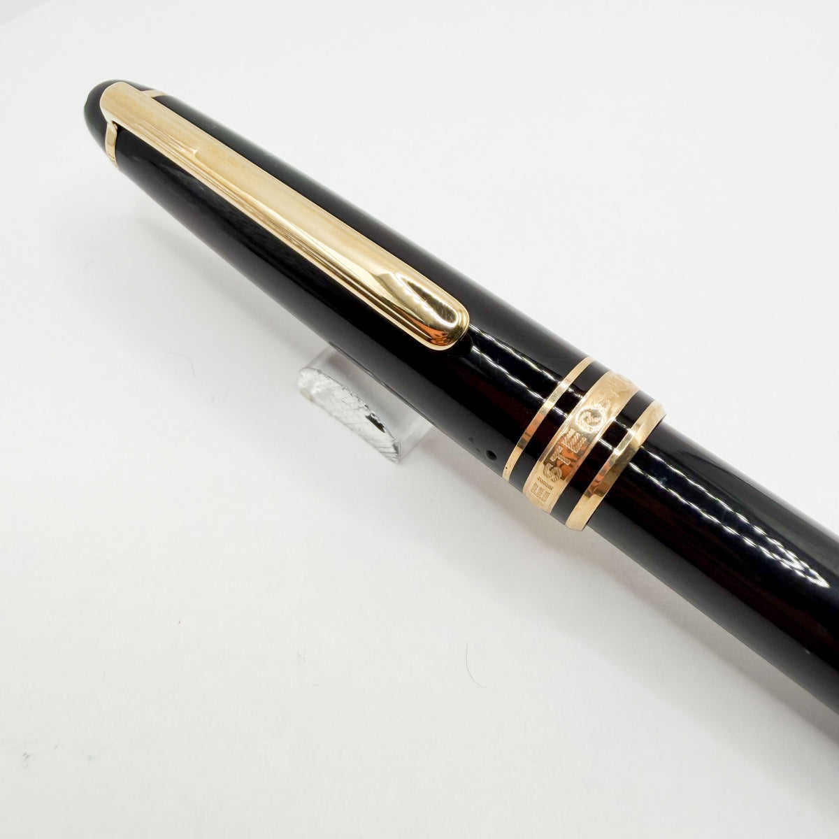 Montblanc Classique #144 Black Resin Fountain Pen  - Fine  14kt Gold Nib