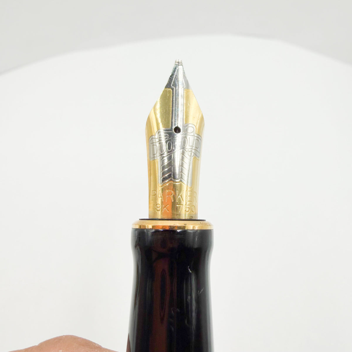 Parker Duofold Centennial (Largest) Lustrous  Pearl & Black Fountain Pen - Medium Italic 18kt Gold Nib