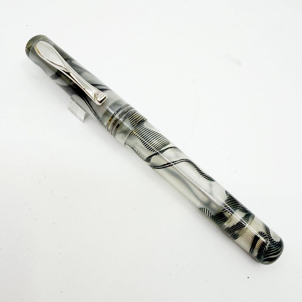 Visconti Voyager  Demonstrator Limited Edition Fountain Pen -  Fine 18kt Gold  Nib