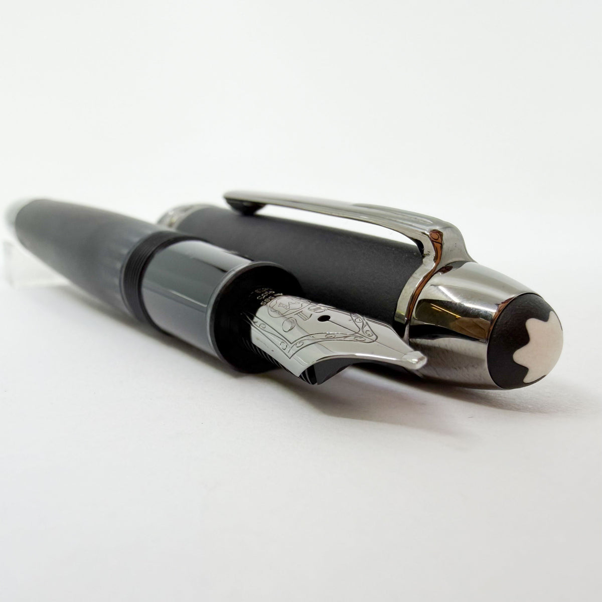 Montblanc LeGrand #146 Ultra (Matte) Black Fountain Pen - Ruthenium Plated Trim - Double Broad 14kt Gold Nib