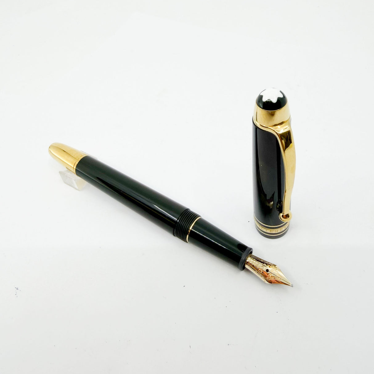 Montblanc Meisterstuck Fountain Pen - 145 The Origin Green -  Celebrating the 100th Anniversary of the Meisterstuck - Medium 14kt Gold Nib