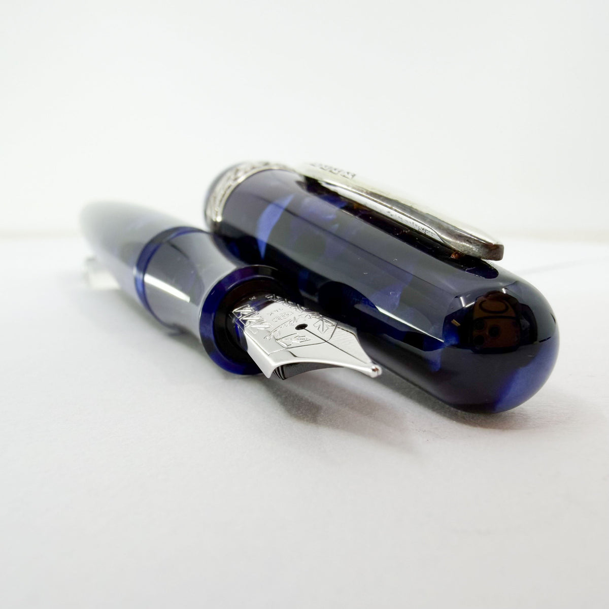 Stipula for Swisher Pens  Etruria "Night Blu" -  Large Size Blue Marbled Etruria Limited Edition Fountain Pen - Medium 14kt Gold Nib