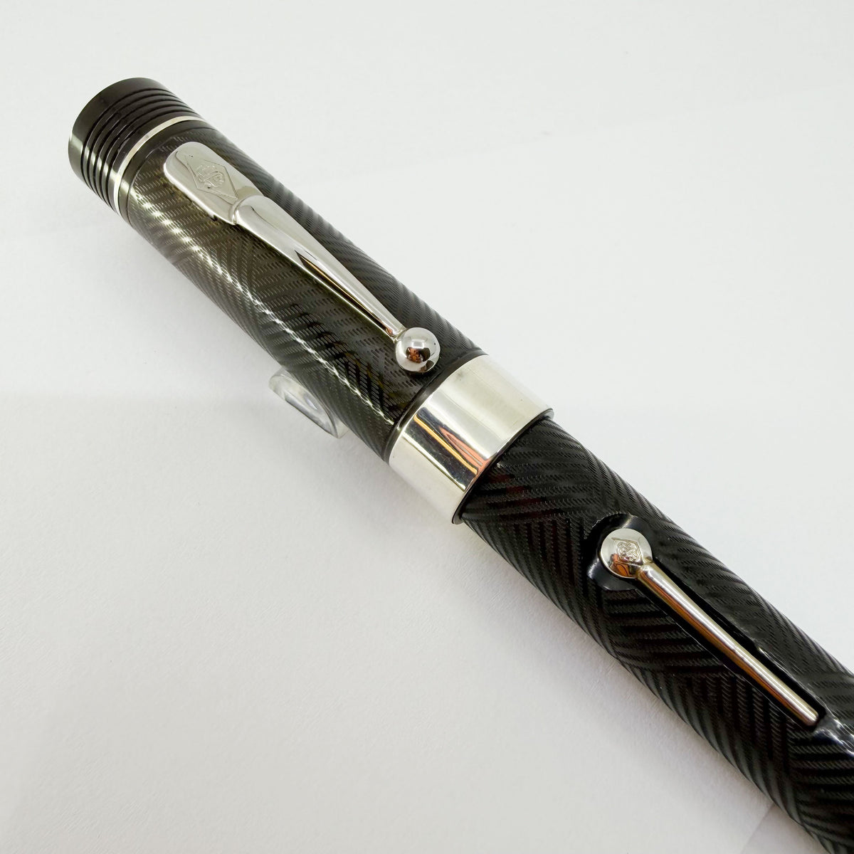 Conway Stewart Churchill Ebonite Collection - Alternating Diagonal Line Pattern Lever-Fill  Fountain Pen - Fine 18kt Gold Nib