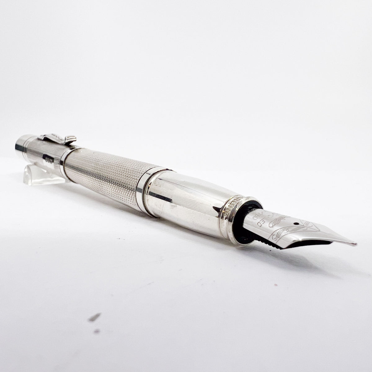 Yard-o-Led Sterling Silver Viceroy Grand Barley Fountain Pen  - Medium 18kt Gold Nib