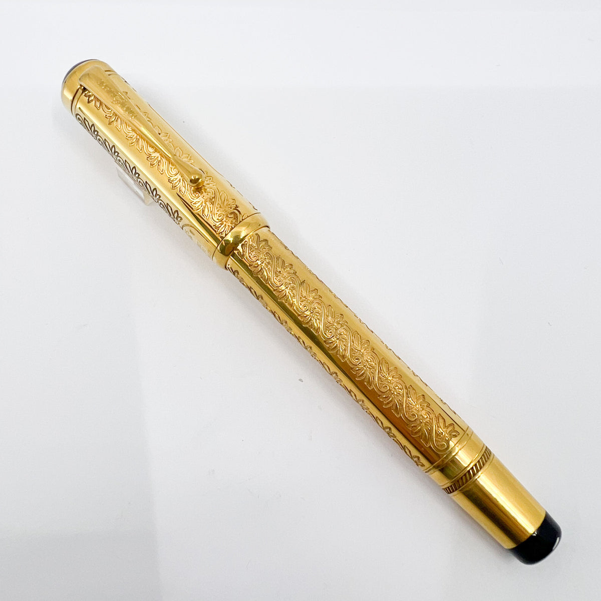 Montblanc Louis XIV 1994 Patron of the Arts Limited Edition Fountain Pen - Fine 18kt Gold Nib