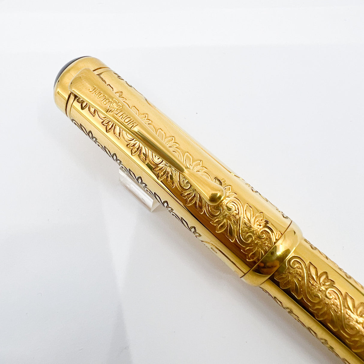 Montblanc Louis XIV 1994 Patron of the Arts Limited Edition Fountain Pen - Fine 18kt Gold Nib