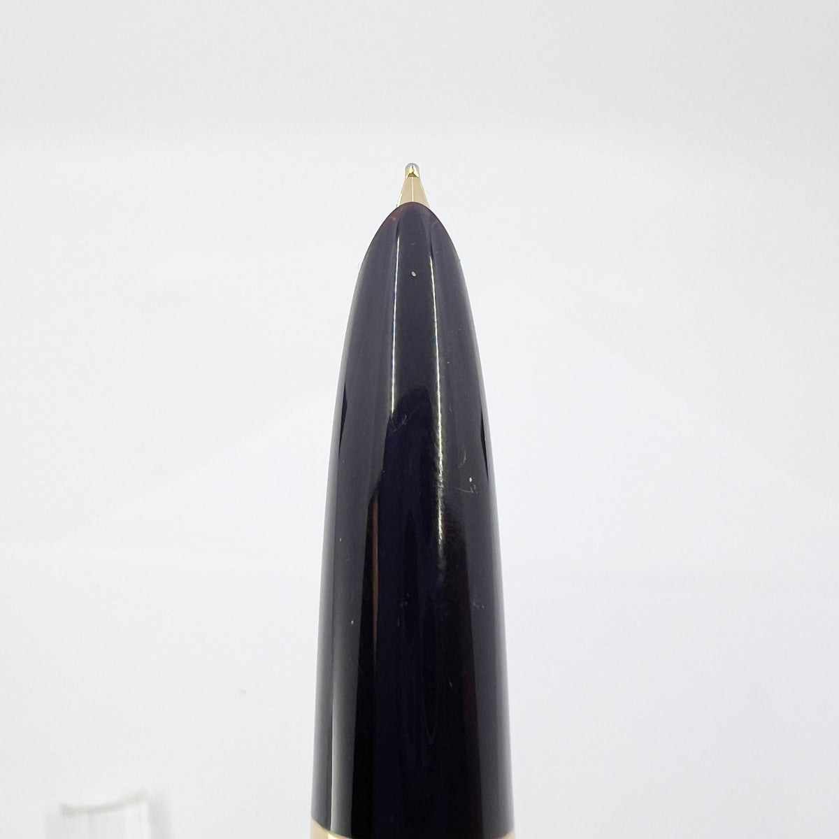 Parker 51 Deluxe Premium Plum GT Fountain Pen - Medium 18kt Gold Nib
