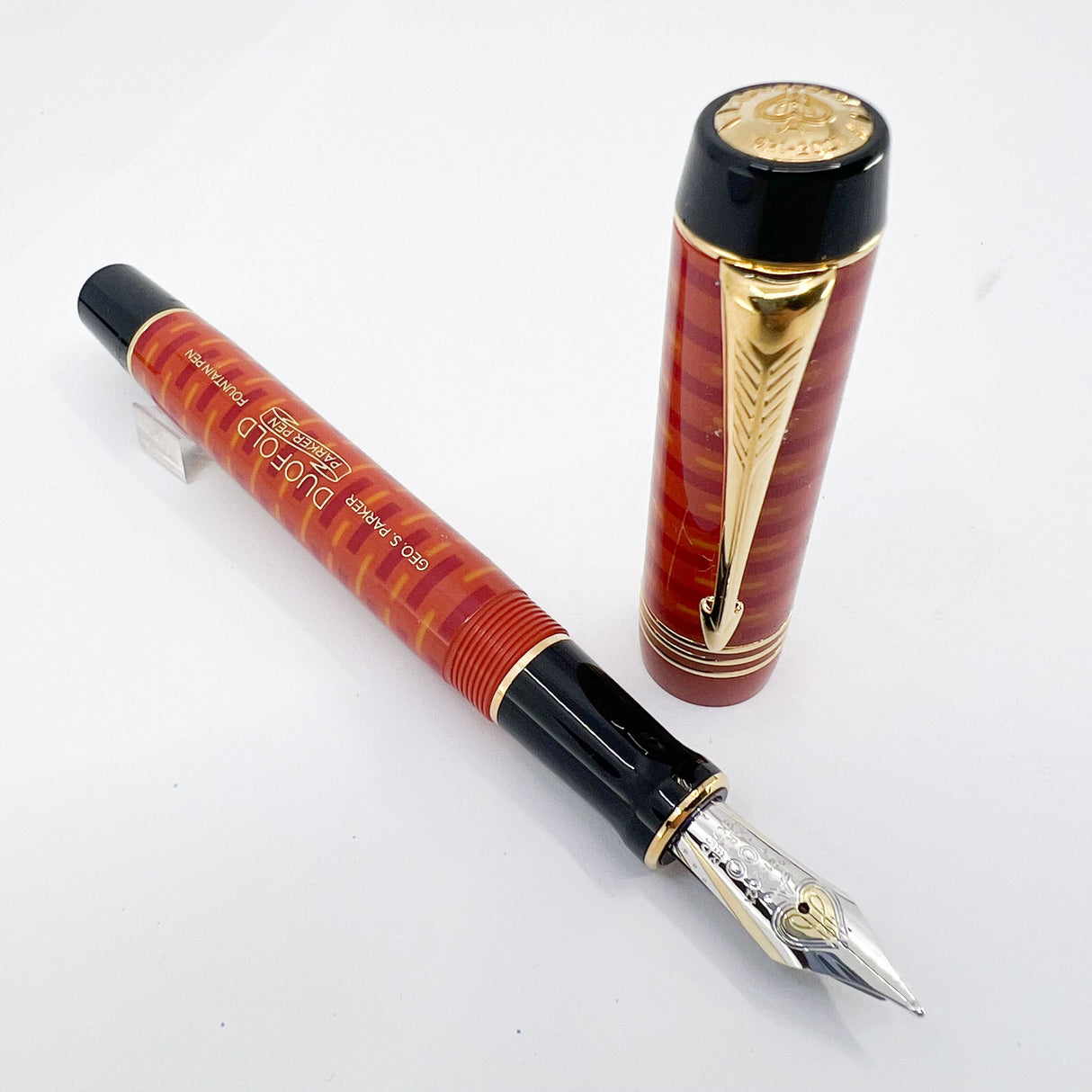 Parker Duofold 100th Anniversary "Big Red"/Orange Centennial Special Edition  - Medium 18kt Gold Nib
