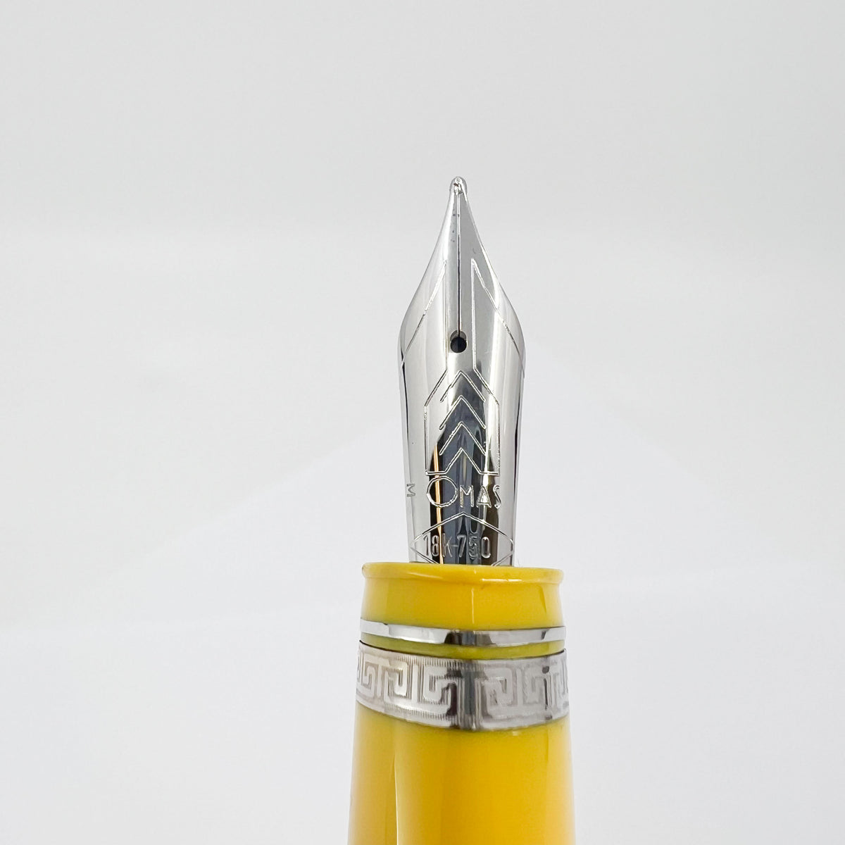 OMAS Yellow 360 Triangulated Fountain Pen - Semi-Flex Medium 18kt Gold Nib