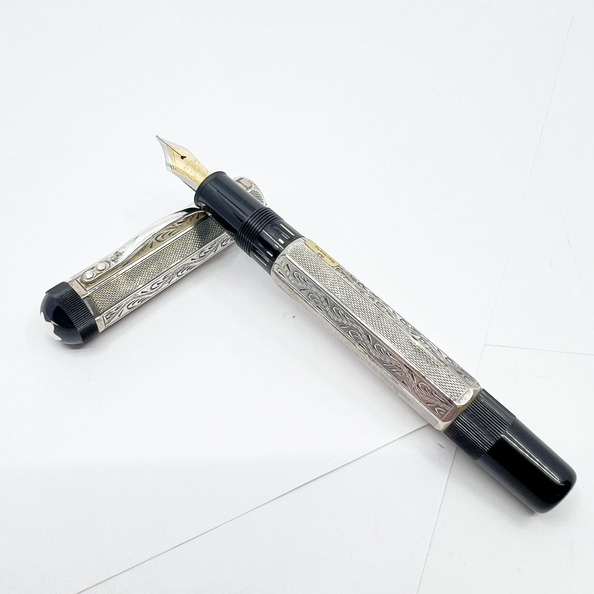 Montblanc Lorenzo de Medici Patron of the Arts Limited Edition Fountain Pen  - A GRAIL Pen!!