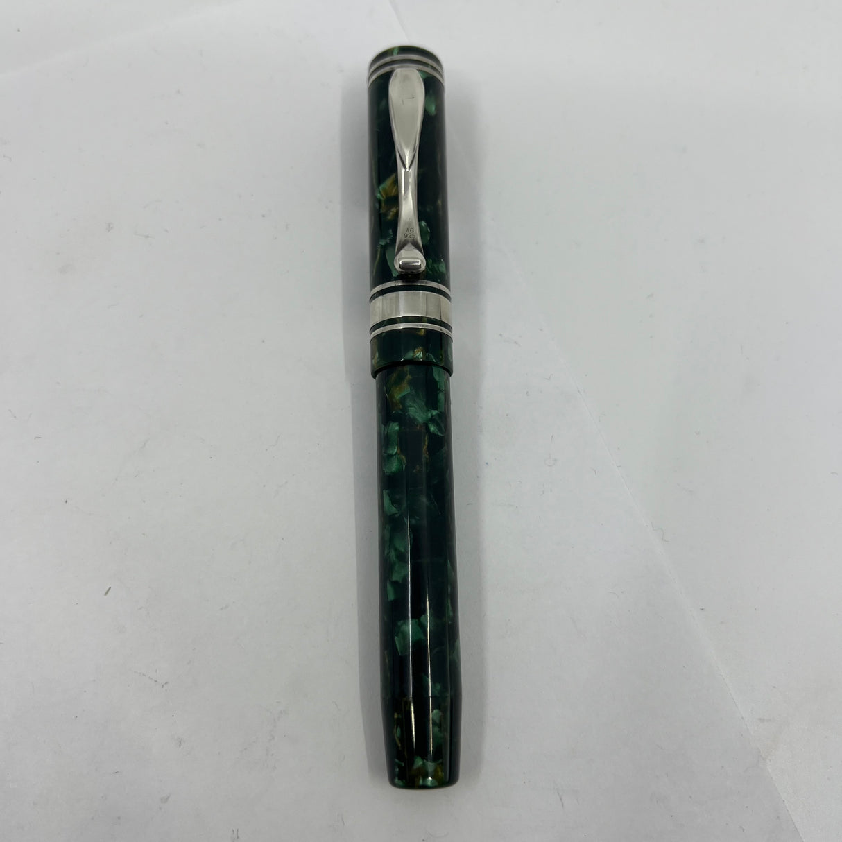 Visconti Grande Green Marbled/Bronze Streaked "Michelangelo" Celluloid  Fountain Pen Circa 2000 - Fine 18kt Gold Nib