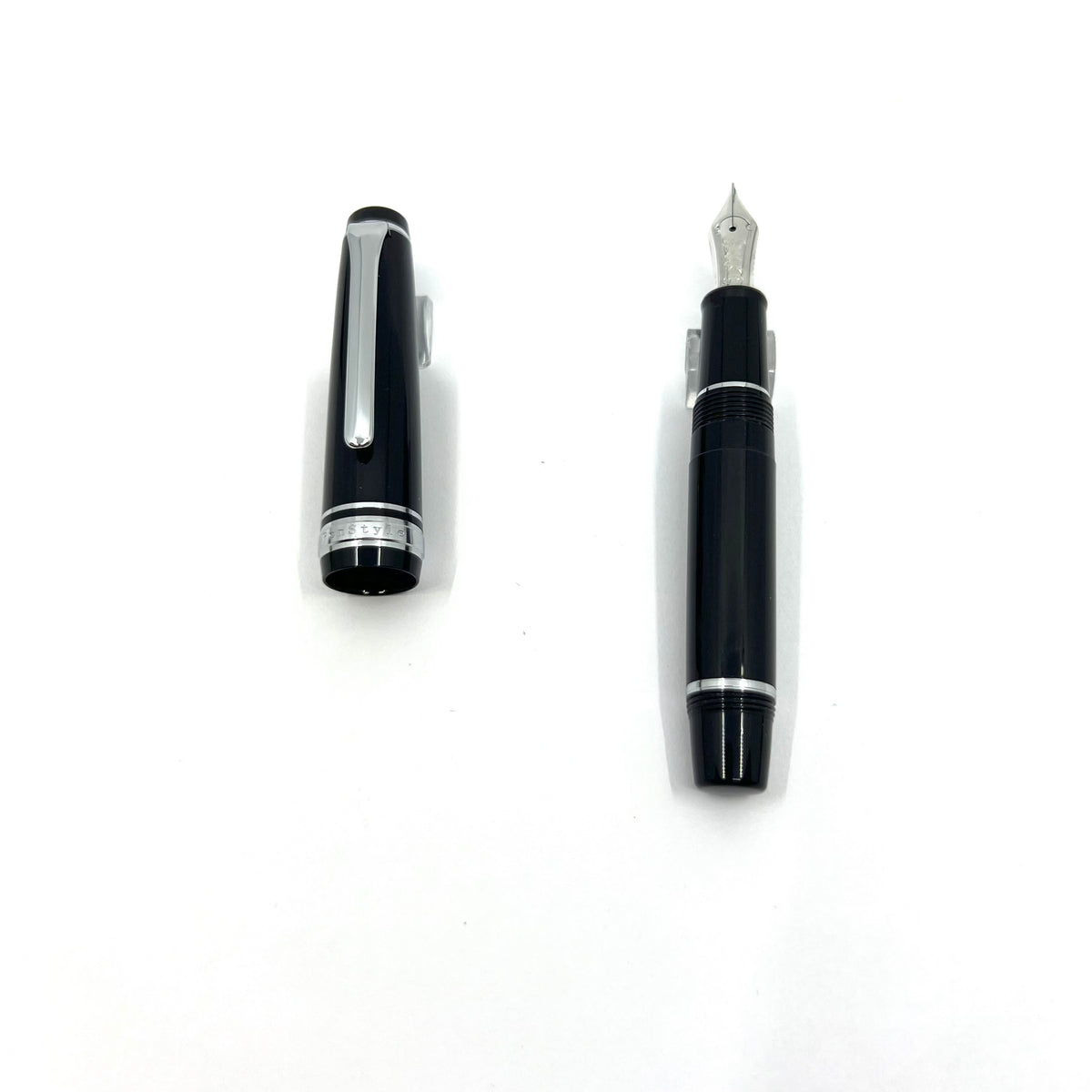 Sailor Black Mini Professional Gear Slim Fountain Pen - Fine 14kt Gold Nib
