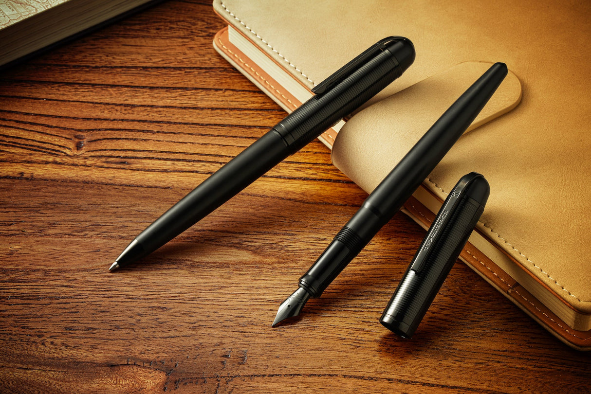 Wahl-Eversharp Skyline Blue Presentation Gold Cap - Fountain Pen