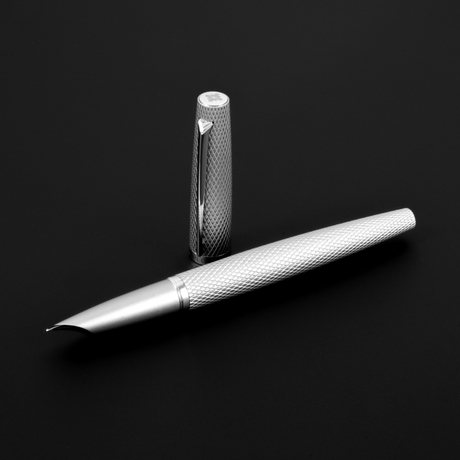 Diplomat Viper Silver Fountain Pen Collection