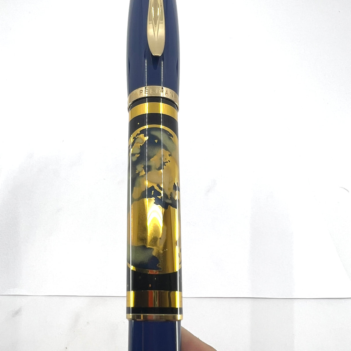 Pelikan M1000 Blue Planet Limited Edition Fountain Pen - Fine 18kt  Gold Nib