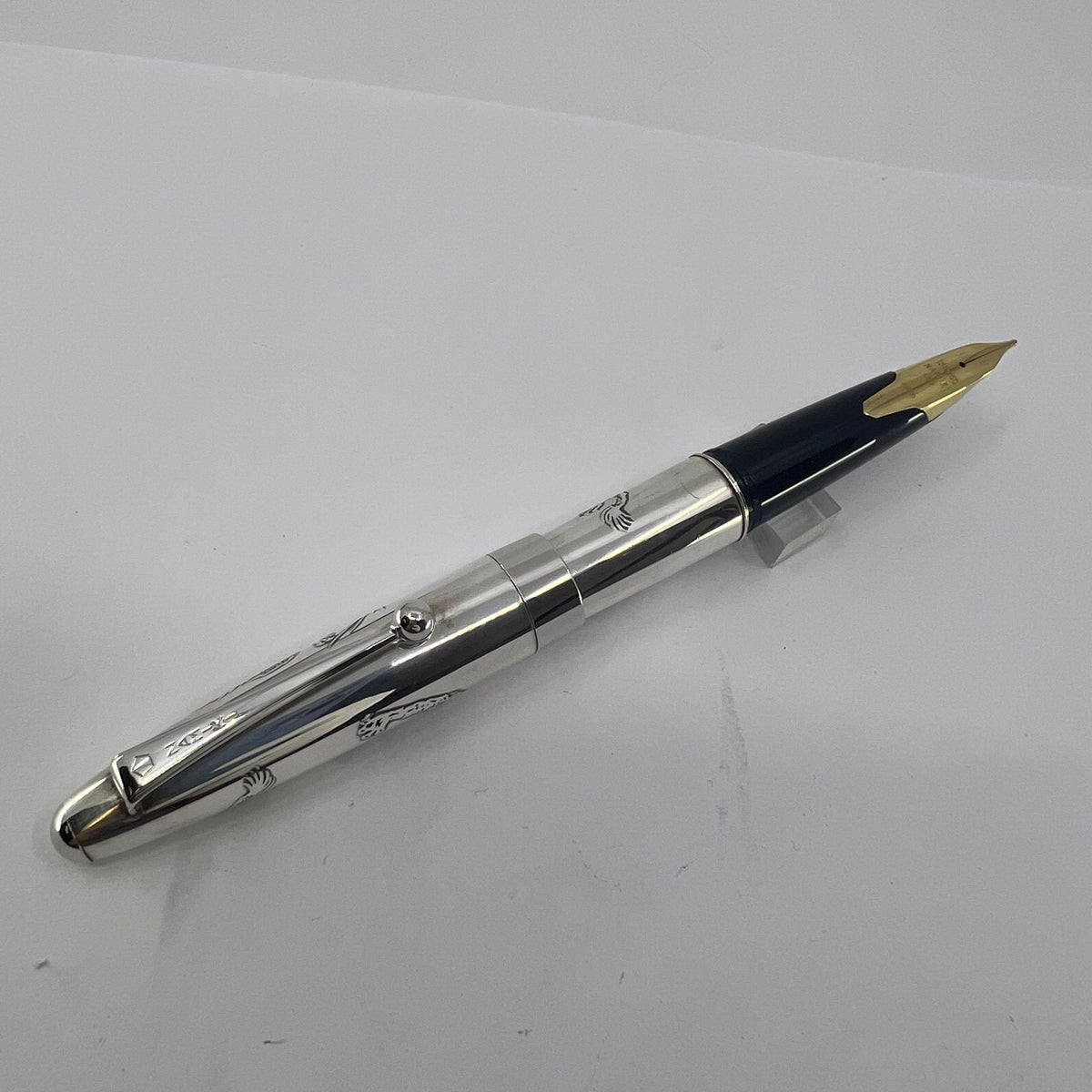 Namiki Sterling Silver Dragon Fountain Pen  - Broad 18kt Gold  Nib