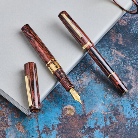 Esterbrook JR Old-Fashioned Ebonite Gold Trim Fountain Pen Collection