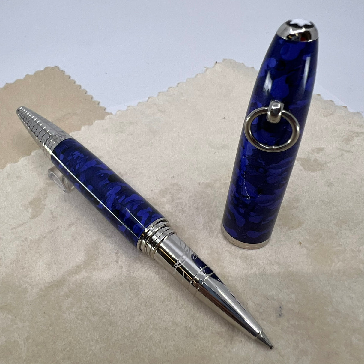 Montblanc "Muses" Elizabeth Taylor Special Edition Rollerball