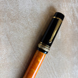 Delta Oversized Millennium  DolceVita 925 Gold Vermeil Trim Fountain Pen - 18kt Gold Nib