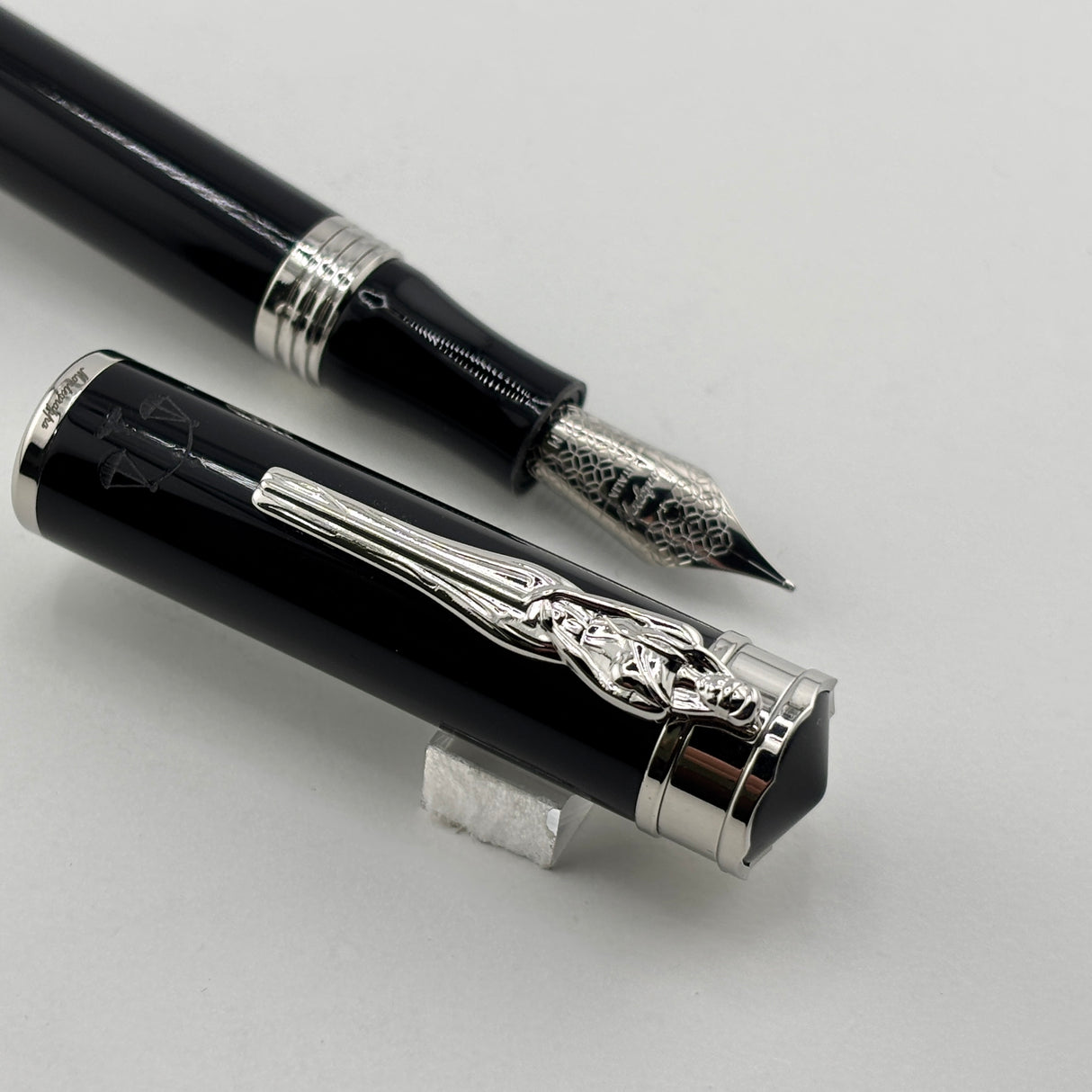 Montegrappa Ducale "Iustitia" Lady Justice Black Resin Fountain Pen - Medium Stainless Steel Nib