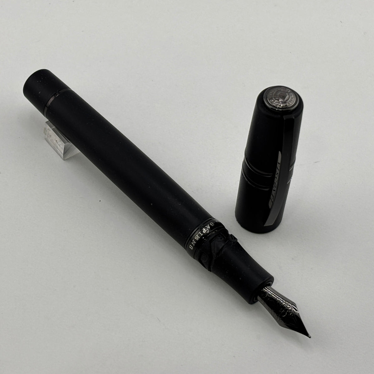 Visconti Homo Sapiens Dark Age Mid-Size Fountain Pen - Flexible Fine 23K Palladium Nib