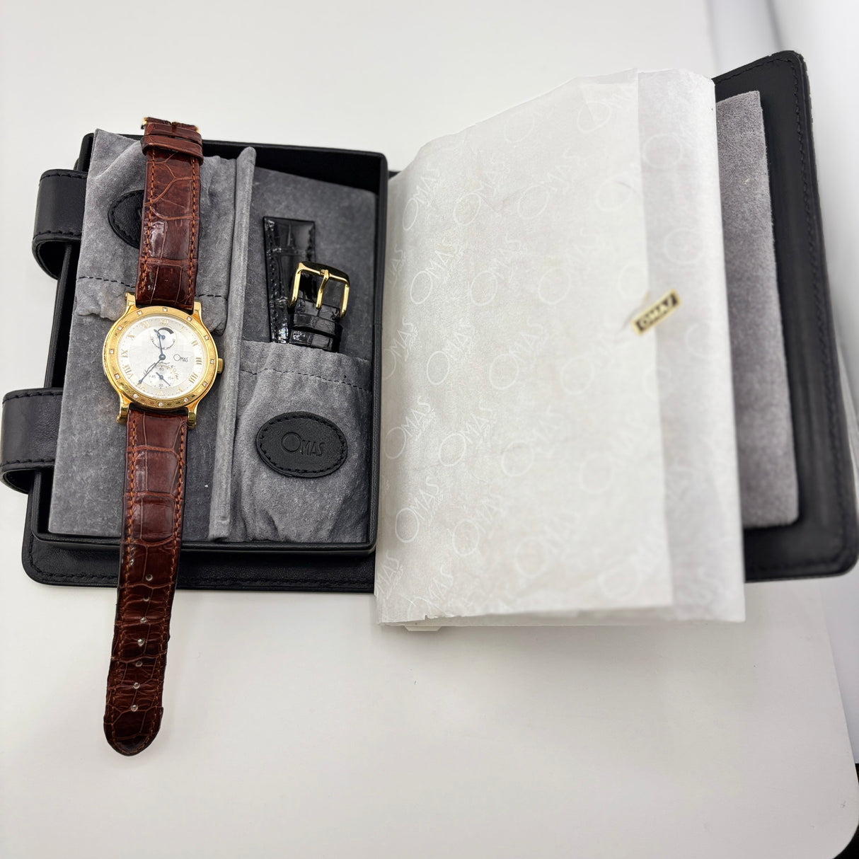 OMAS Prius Chronometer  Watch - Solid Gold 18K - Extremely Rare!