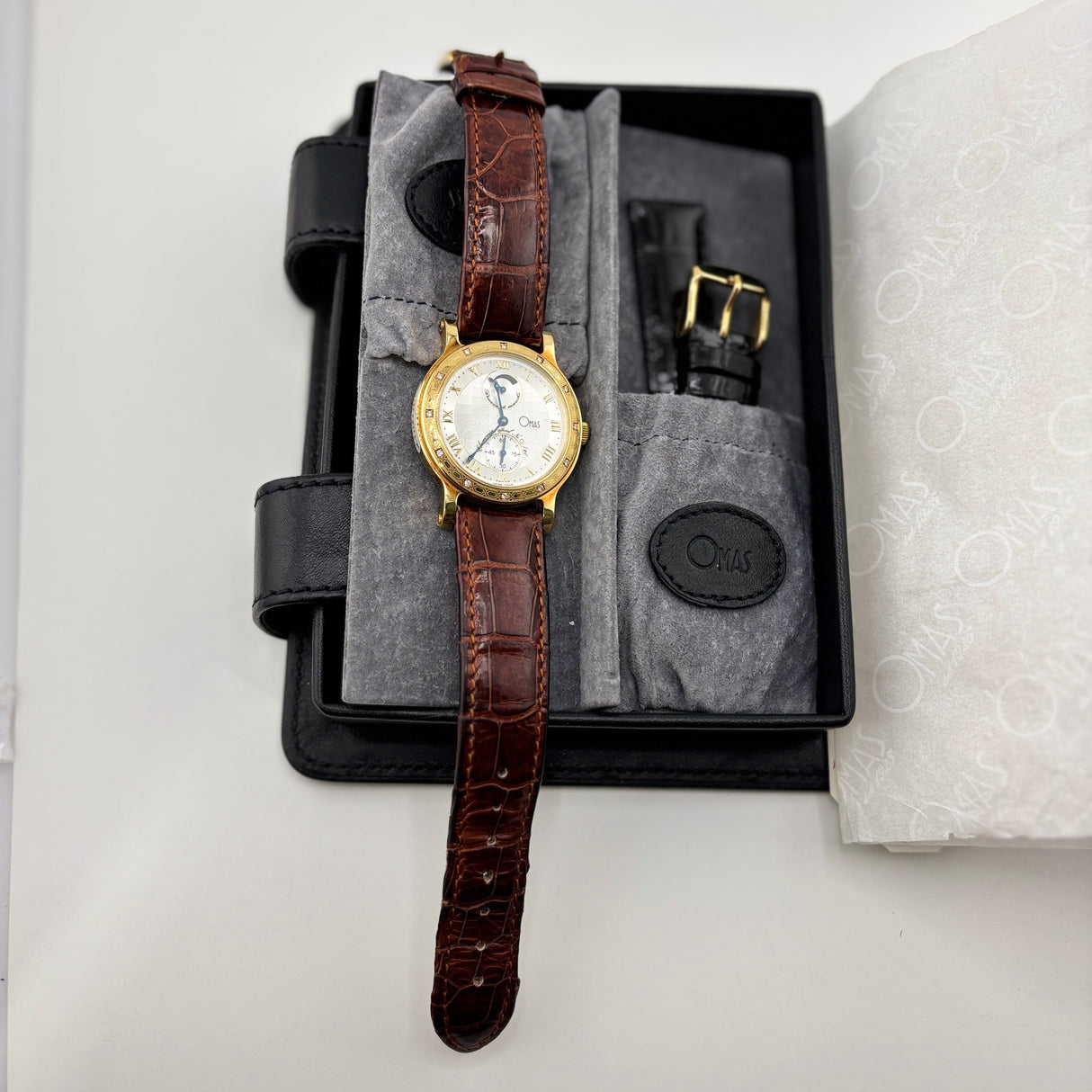OMAS Prius Chronometer  Watch - Solid Gold 18K - Extremely Rare!