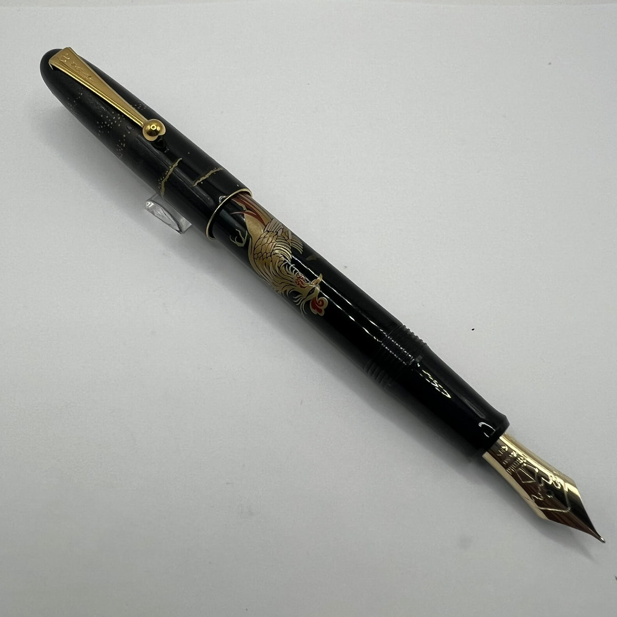 Namiki Nippon Art Chinese Phoenix Fountain Pen  - Medium 14kt Gold Nib
