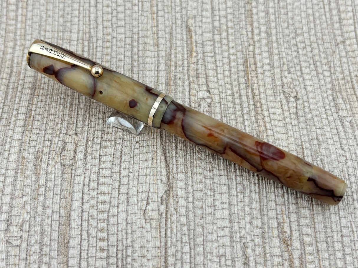 Parker Thrift Time ("Depression") Canada 1939 Ivory with red veins   - Fountain Pen