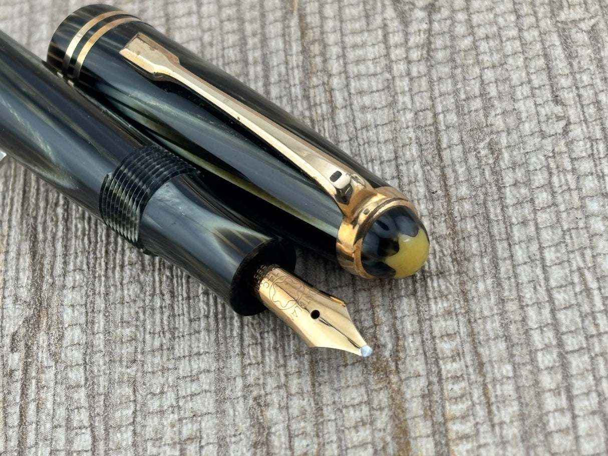 Montblanc 242 Grey Tiger Eye OBB Nib!  condition - condition! - Fountain Pen