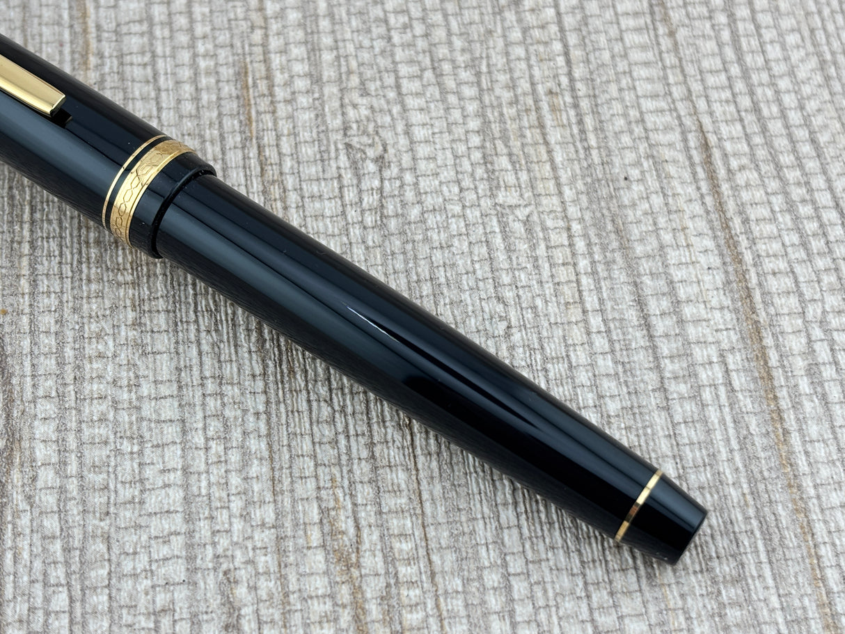Pilot Falcon Black Gold Trim SE Gold NIB 14k 585 Flex - Fountain Pen