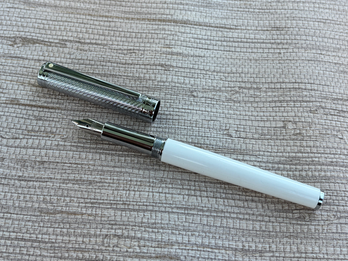 Sheaffer Intensity Engraved Chrome - Fountain Pen