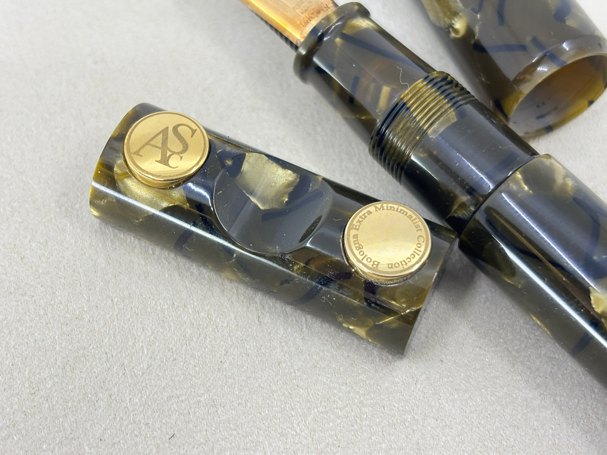 ASC Armando Simoni Club Bologna Minimalist Green Saft Celluloid Limited Edition Fountain Pen - Magic Flex Medium #8 14Kt Gold Nib