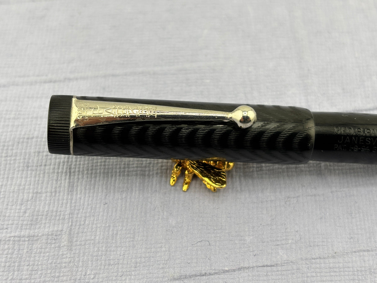 Parker Lucky Curve  Jack Knife Safety Black chased Fountain Pen