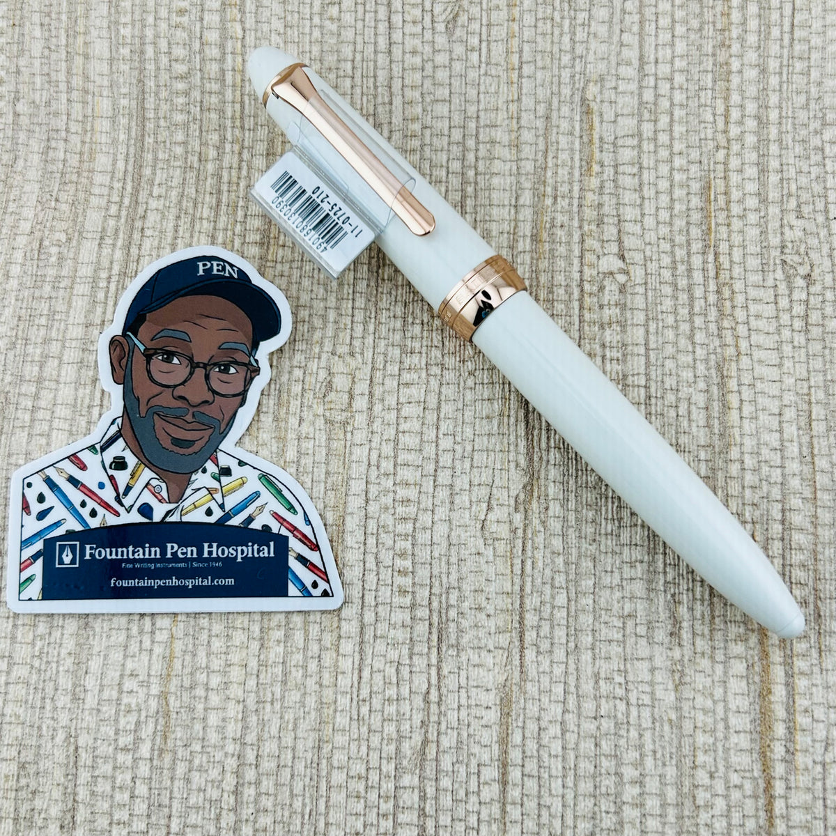 Sailor Facine White with Pink/Rose Gold Trim - Fountain Pen